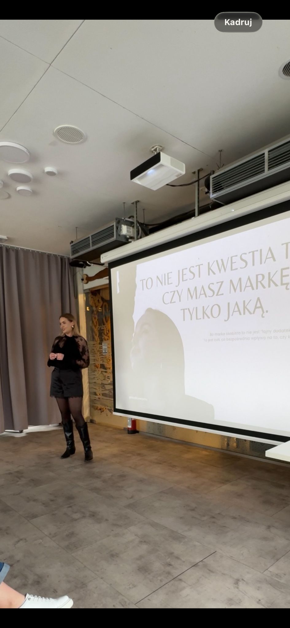 Klaudia Warzycha podczas wystąpienia